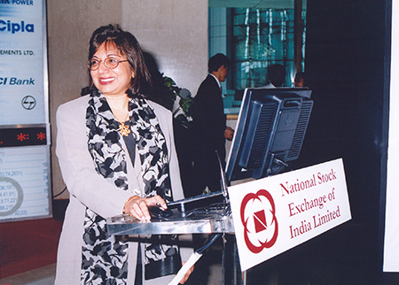 Kiran at the Biocon NSE listing ceremony on April 7, 2004